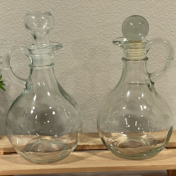 Anchor Hocking Other - 🥳BOGO! Pair (2) VTG Anchor Hocking Clear Glass Decanters w Stoppers.